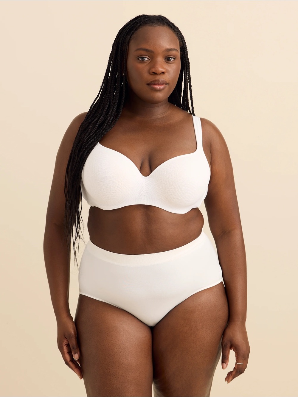 Penningtons TiVoglio White Lace Contour T-Shirt bra Underwire Lightly Lined 42H